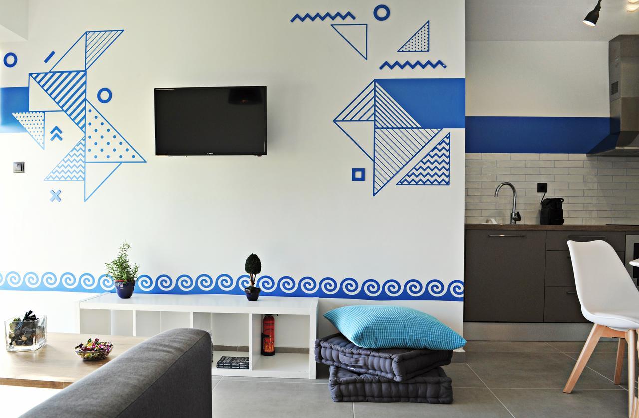 The Athenians Modern Apartments Экстерьер фото