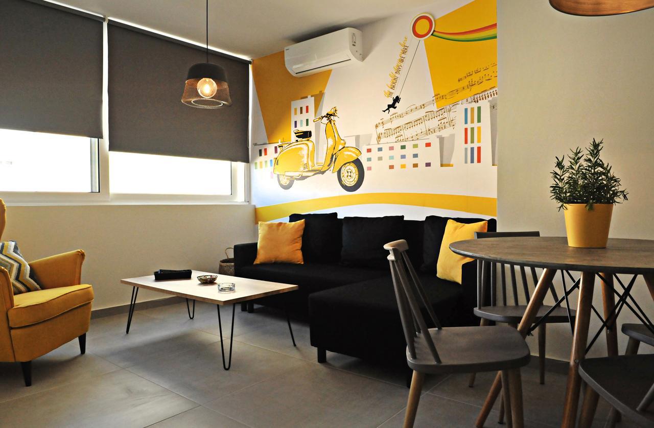 The Athenians Modern Apartments Экстерьер фото