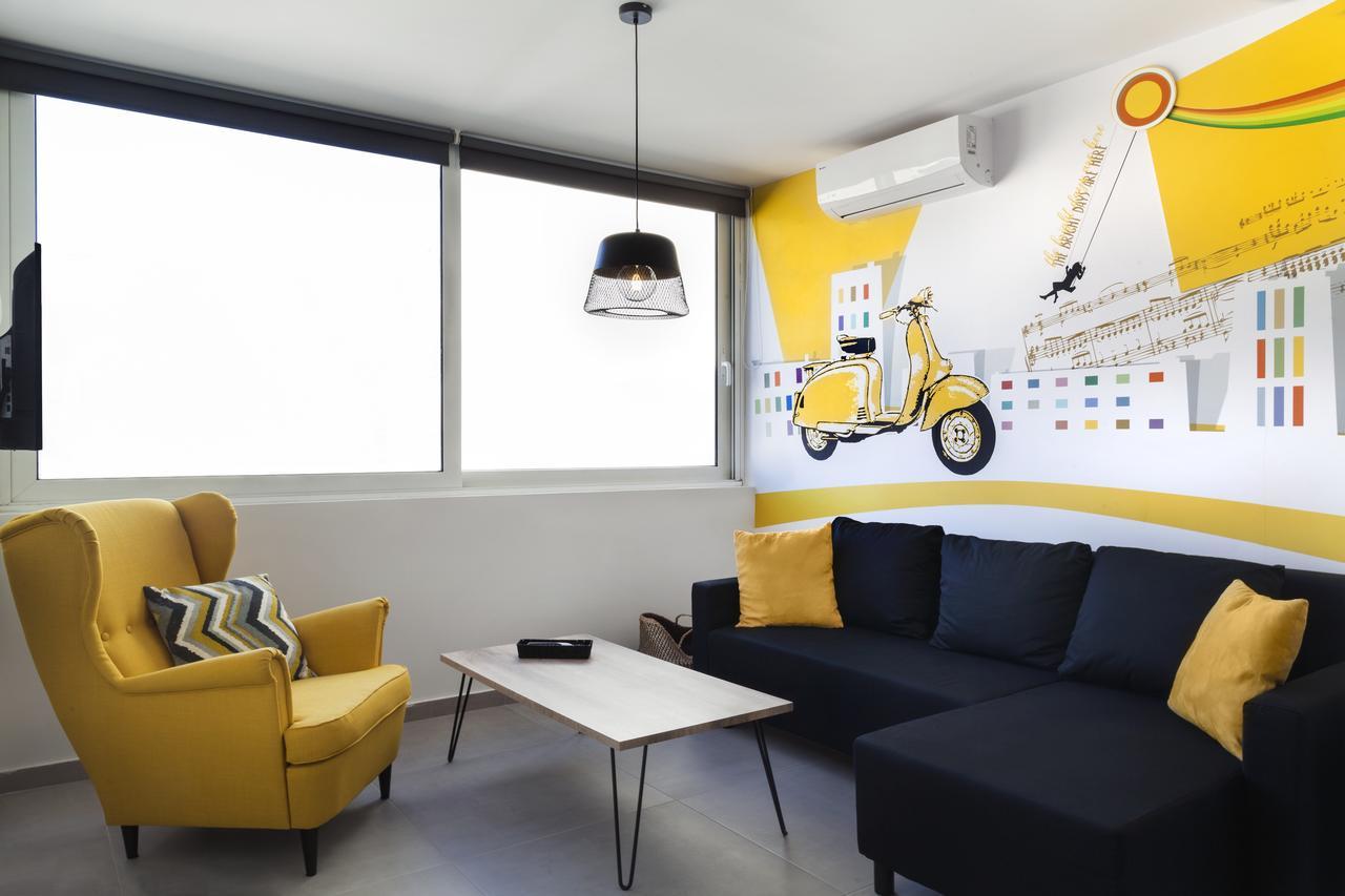 The Athenians Modern Apartments Экстерьер фото